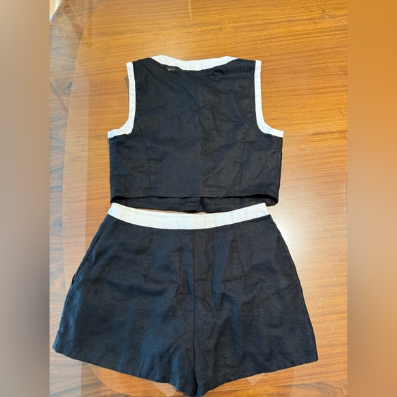 Reformation Roxy linen set - Picture 6 of 7